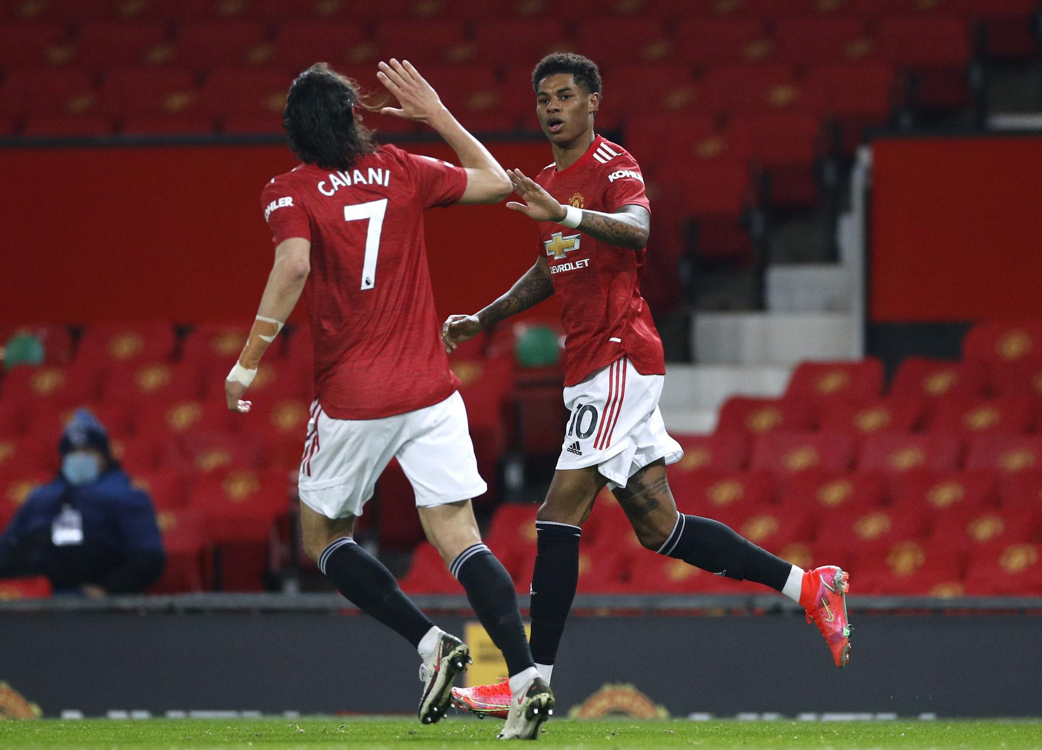 和队友的支 和队友的支