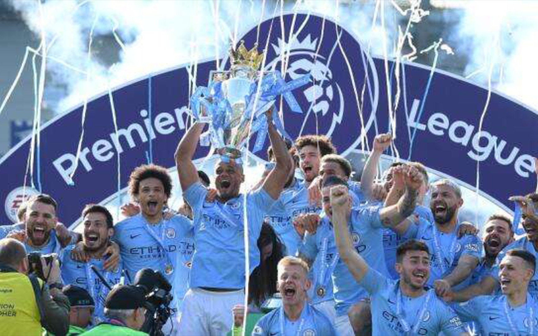 未来都值得 未来都值得